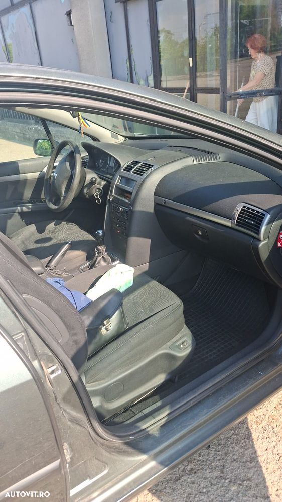 Peugeot 407 - 2