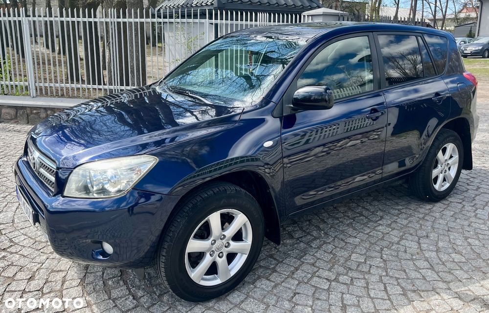 Toyota RAV4 2.0 VVT-i Sol - 4