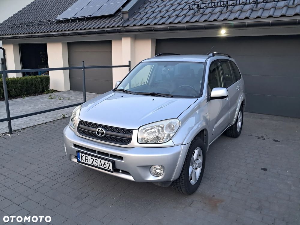 Toyota RAV4 2.0 VVT-i 4x4 - 17