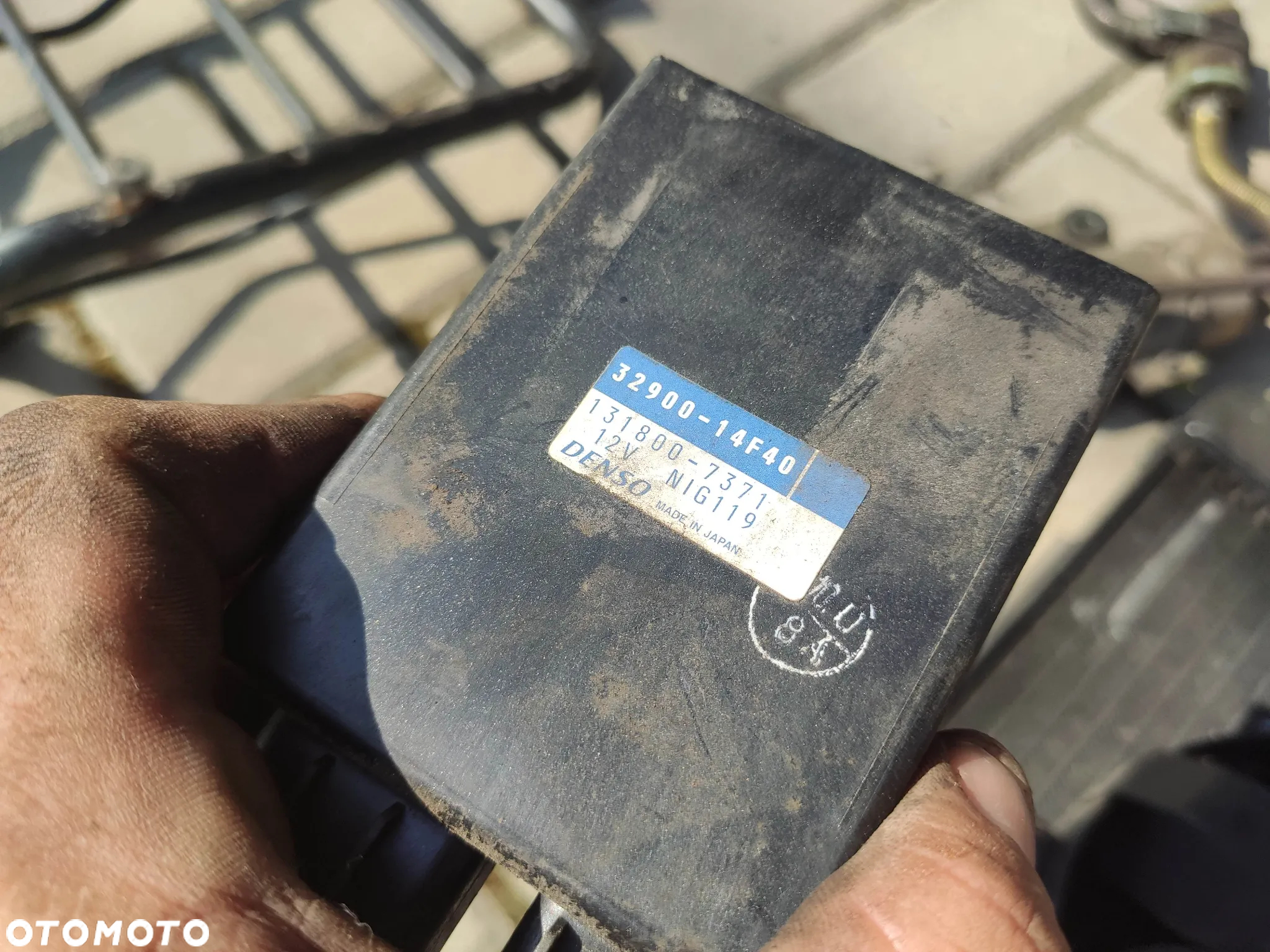 Suzuki Burgman AN 400 K1 98- Gaźnik Stator Dekiel Amortyzator Chłodnica Pompa Komputer Stelaż - 10