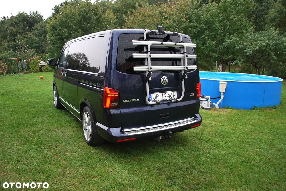 Volkswagen Multivan - 10