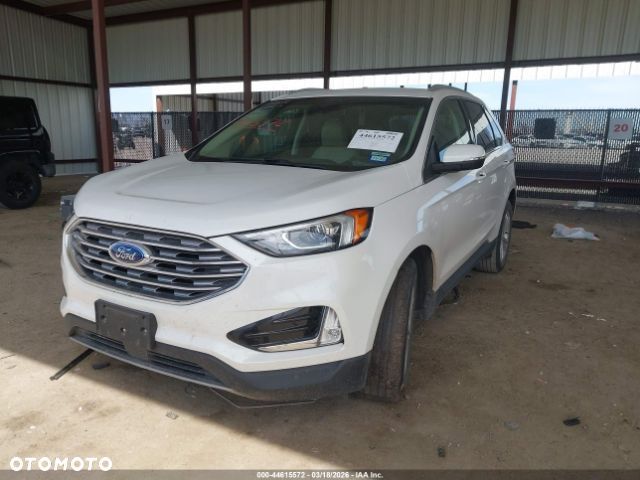 Ford Edge - 2