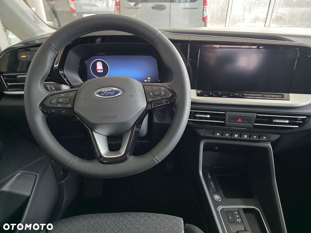 Ford Tourneo Connect Grand - 10
