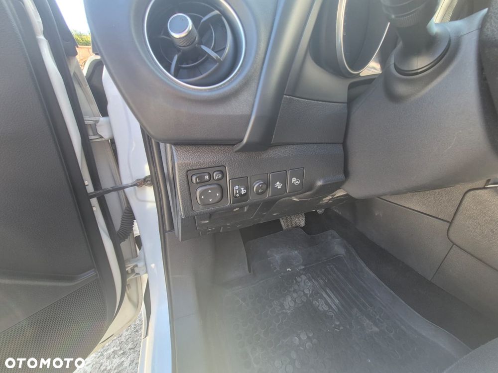 Toyota Auris Hybrid 135 Premium - 9