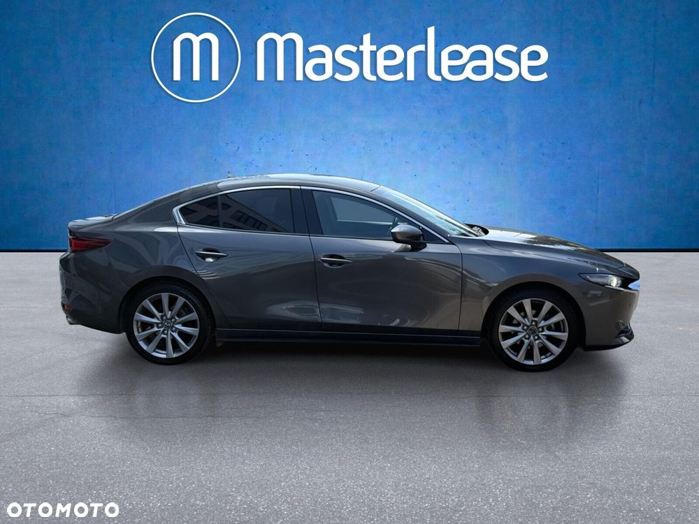Mazda 3 2022 photo 4