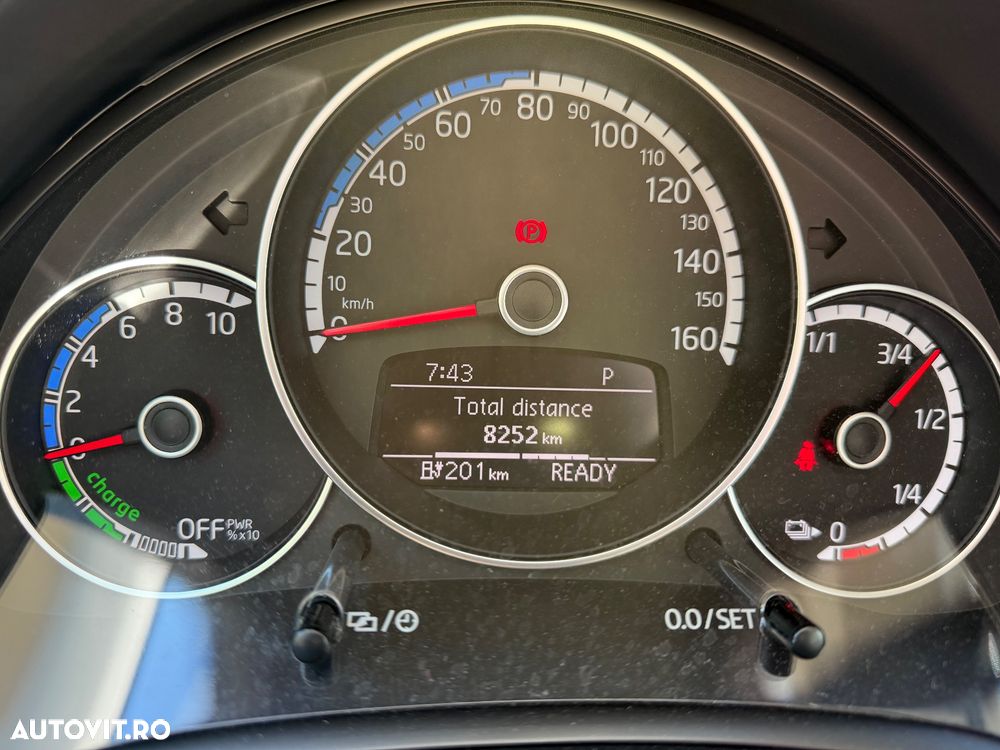 VOLKSWAGEN Up 2021 — imagine 4