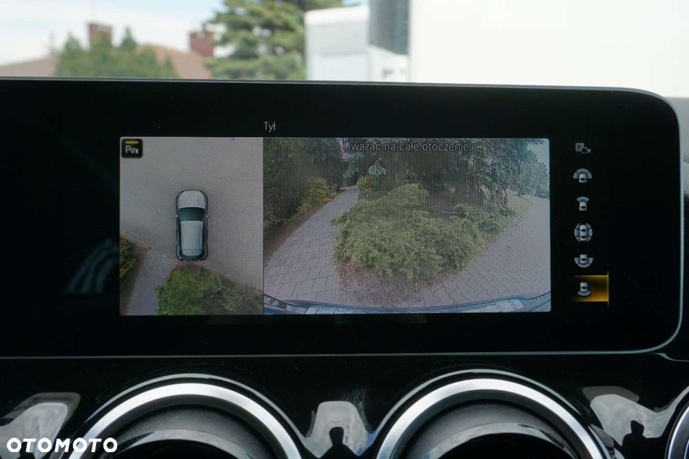 Mercedes-Benz GLA 220 d 4-Matic Progressive 8G-DCT - 11