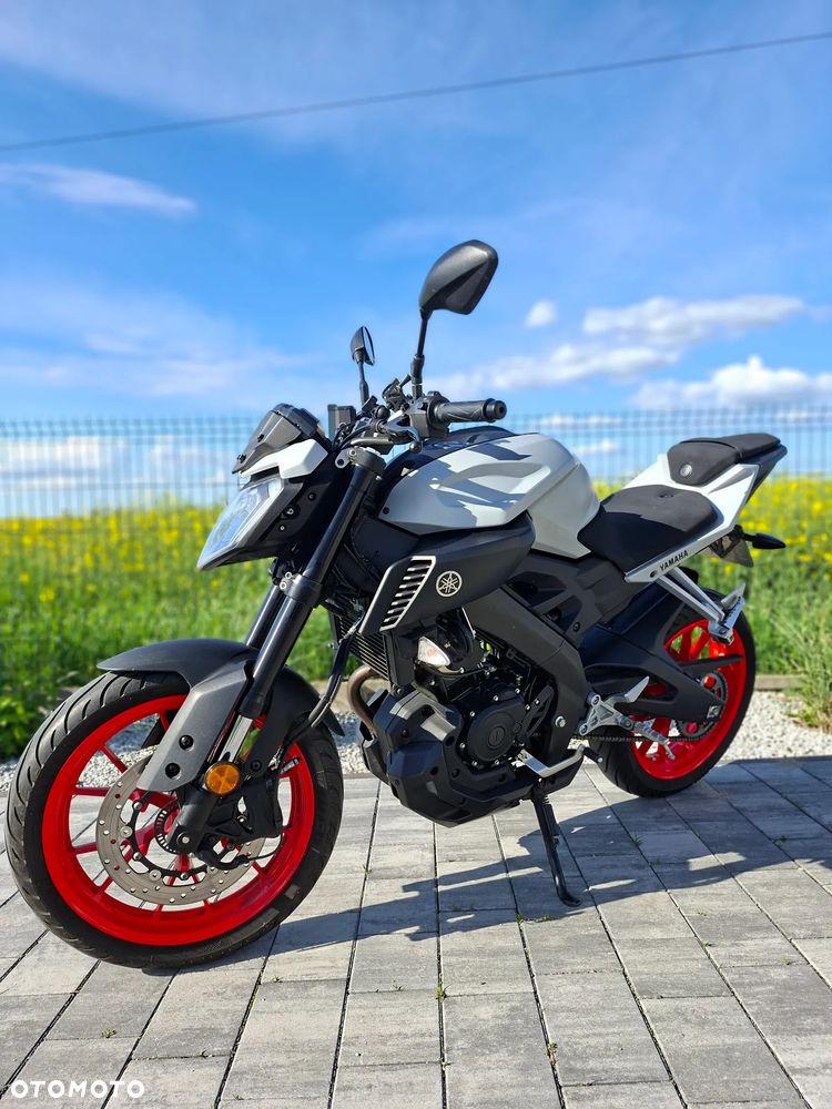 Yamaha MT - 11