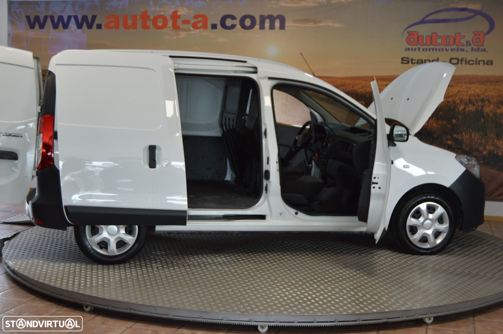 Dacia Dokker 1.5 dCi Work Edition - 14