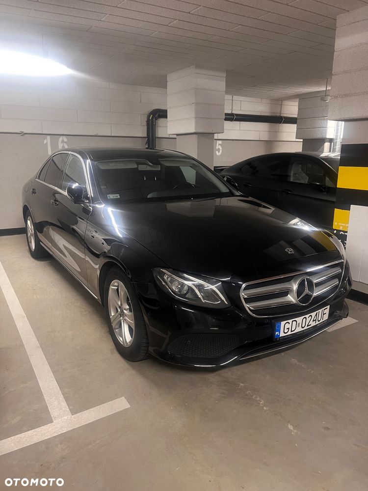 Mercedes-Benz Klasa E 220 d 4-Matic 9G-TRONIC - 1