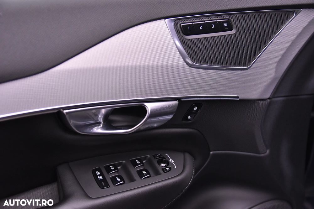 Volvo XC 90 - 15