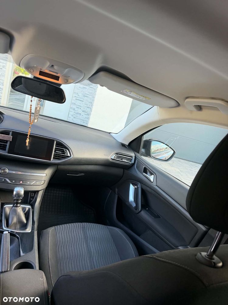 Peugeot 308 1.6 BlueHDi Active S&S - 10
