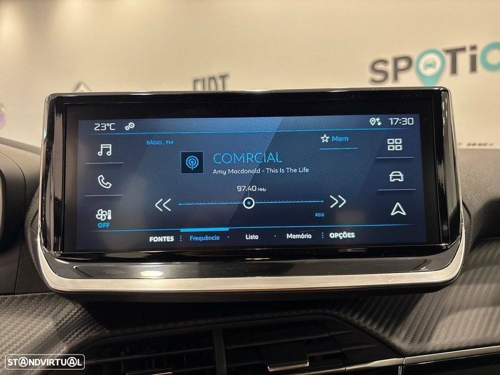 Peugeot 2008 1.2 PureTech Style - 13