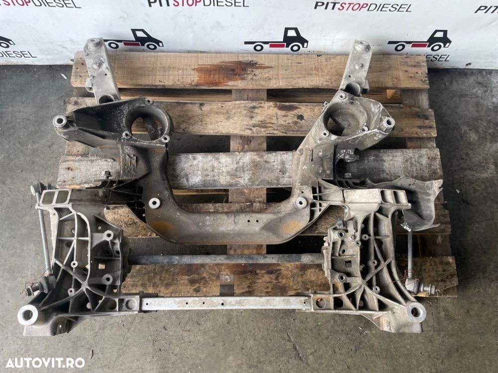 Jug Motor 6799321 BMW Seria 5 F10 F11 GT 3.0 d XDRIVE 2010 2011 2012 2013 2014 2015 2016 2017 2018 - 2