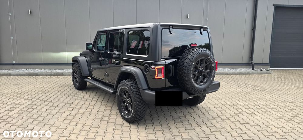 Jeep Wrangler - 11