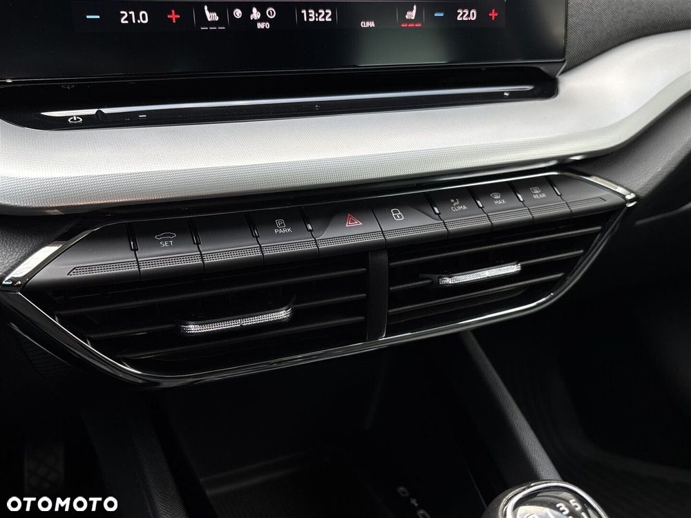 Skoda Octavia 1.5 TSI ACT Style - 22