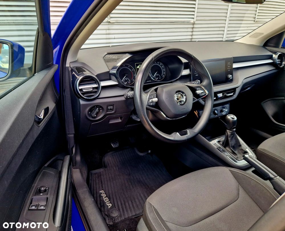Skoda Fabia 1.0 TSI Ambition - 19