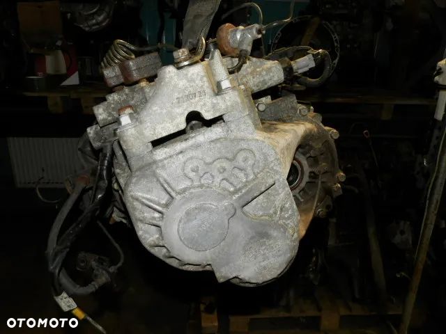 SKRZYNIA BIEGÓW MANUALNA PRZEWOD WYSPRZEGLIKA HYUNDAI I30 KIA CEED 1.6 CRDI M56CF2 S71767  / 70 TYS KM - 2