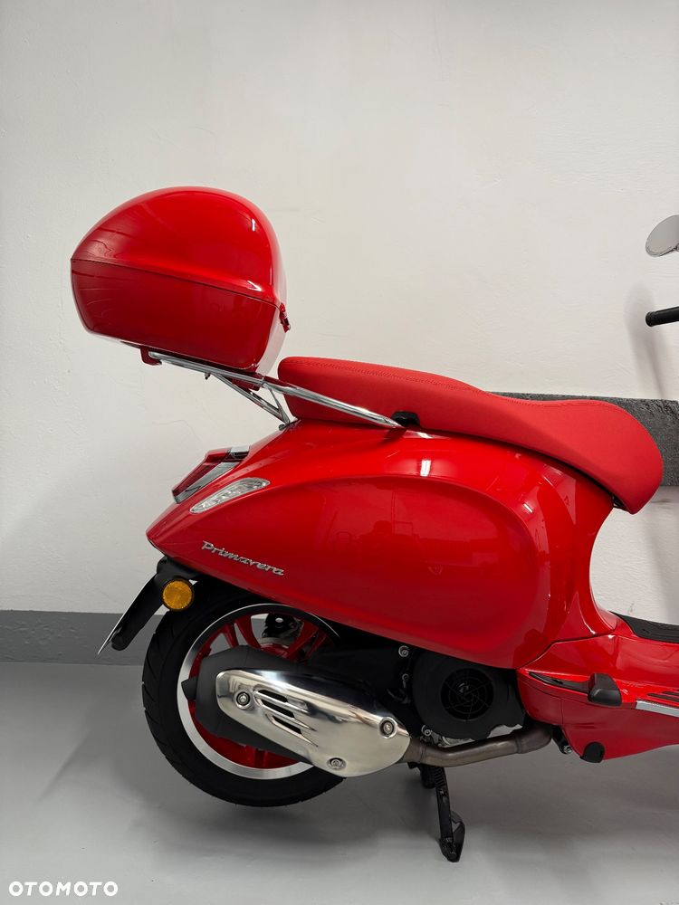 Vespa Primavera - 3