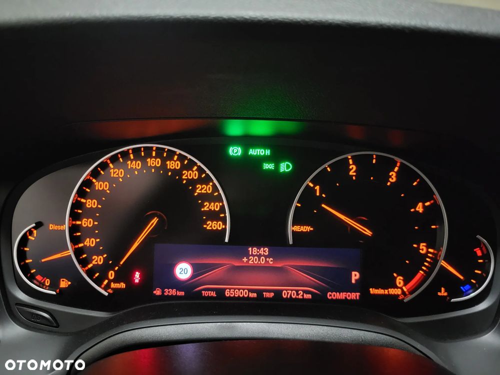 BMW Seria 3 320d xDrive Advantage - 27