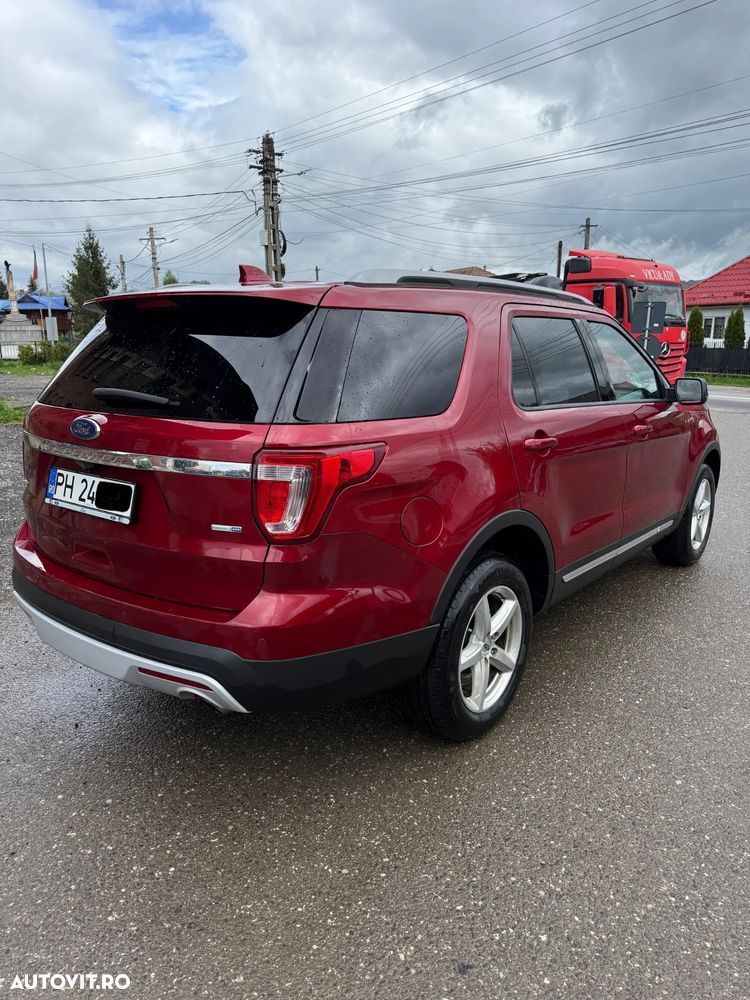 Ford Explorer - 10