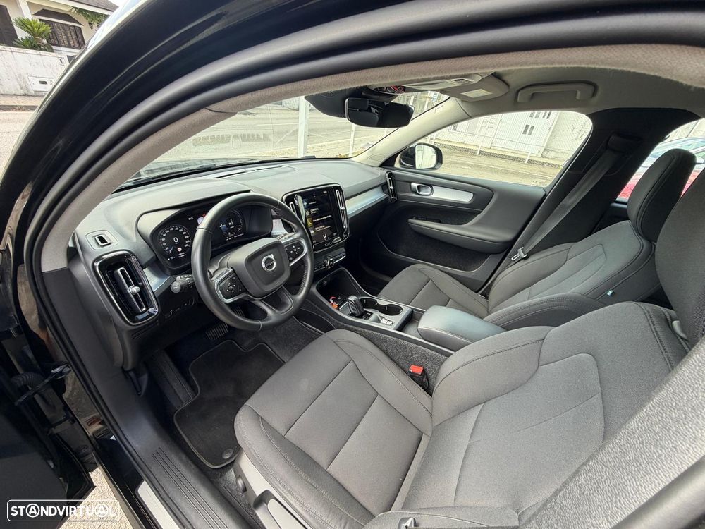 Volvo XC 40 T4 Recharge DKG Inscription Expression - 9