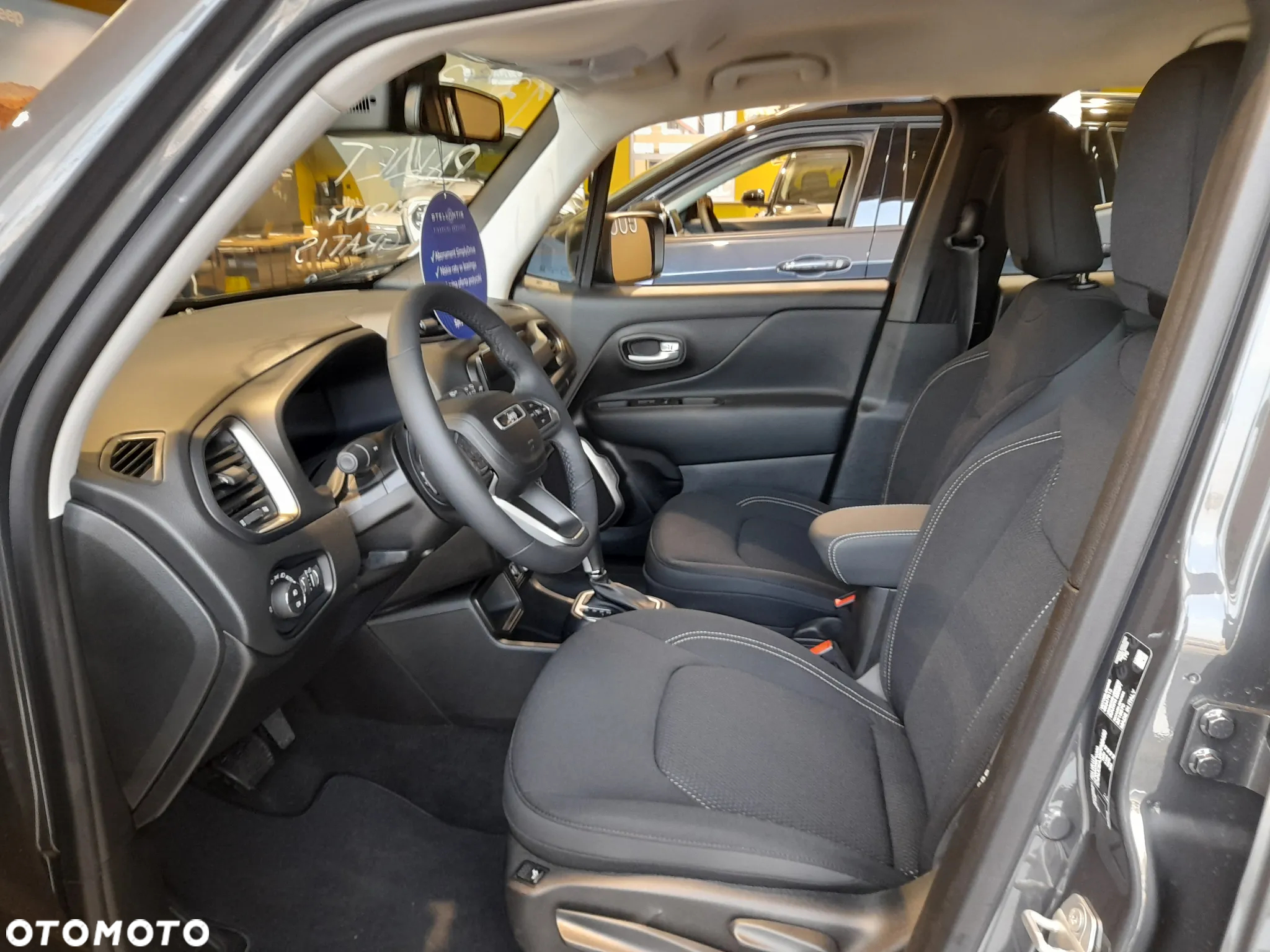 Jeep Renegade 1.5 T4 mHEV Summit FWD S&S DCT - 8