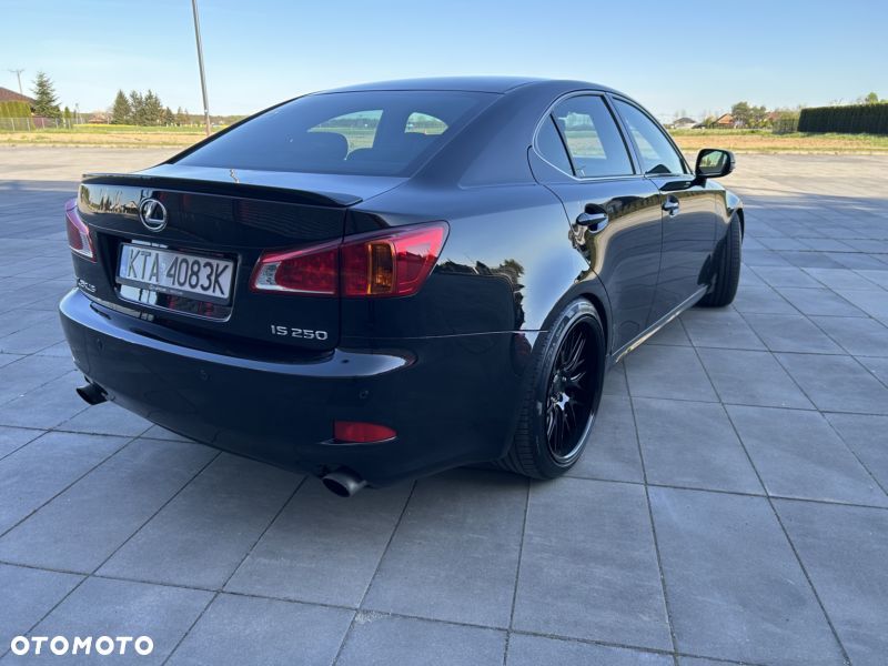 Lexus IS 250 F Sport - 3