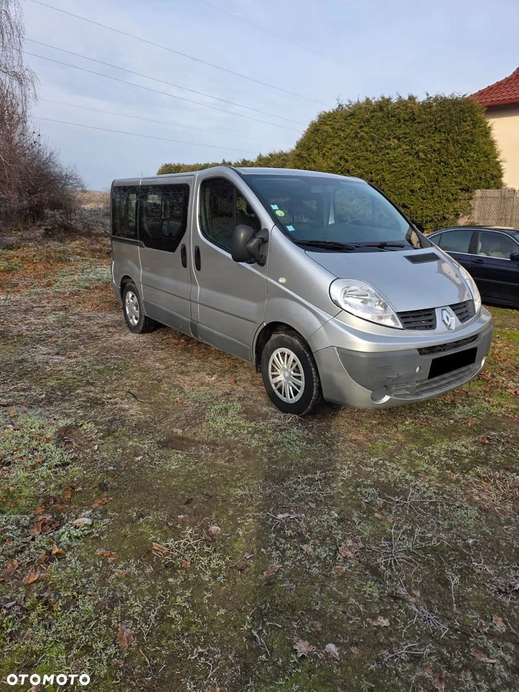 Renault TRAFIC - 7