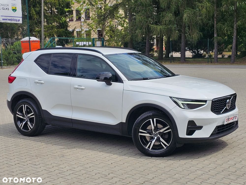 Volvo XC 40 T5 AWD Geartronic Momentum Pro - 6