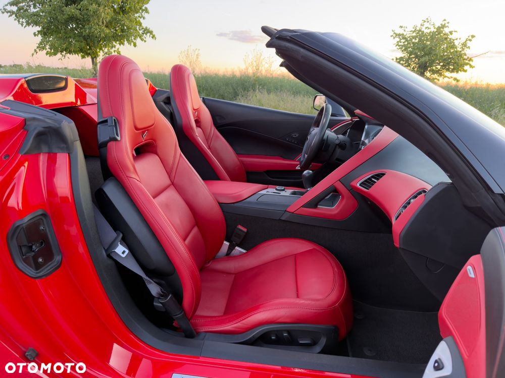 Chevrolet Corvette - 6
