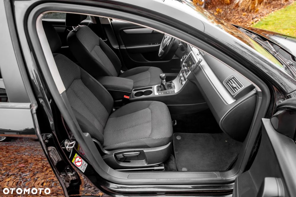 Volkswagen Passat Variant ver-variant-2-0-tdi-dpf-highline - 19