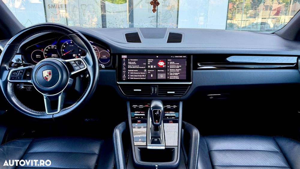 Porsche Cayenne - 14