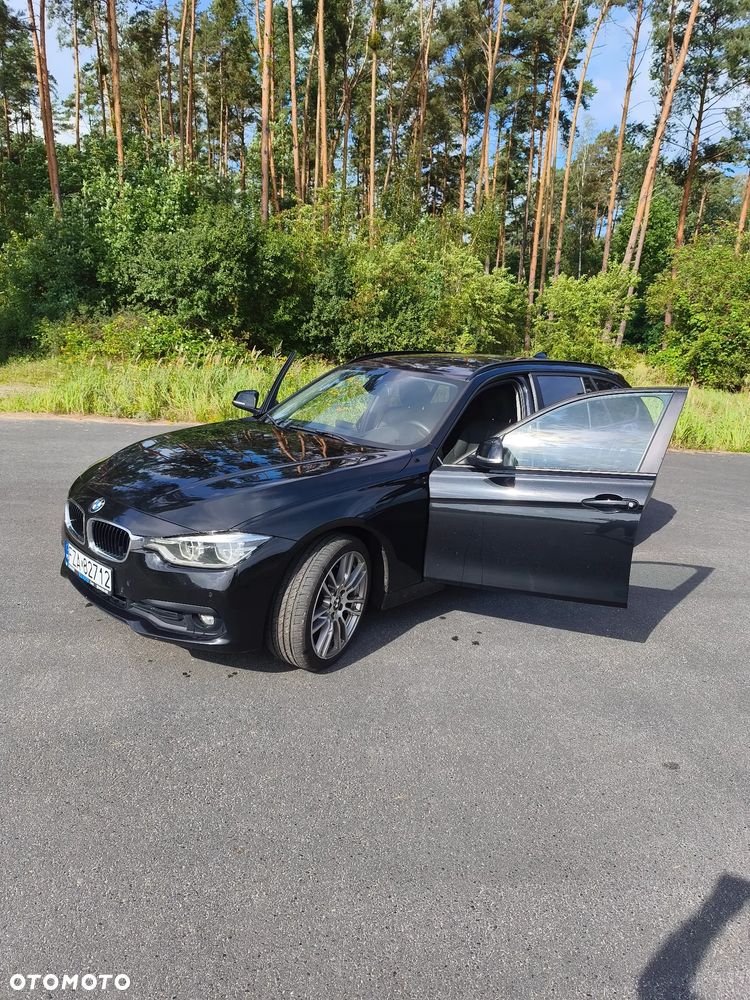 BMW Seria 3 318d Sport Line - 3