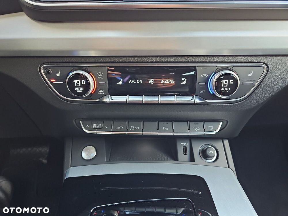 Audi Q5 50 TFSI e Quattro S Line S tronic - 20