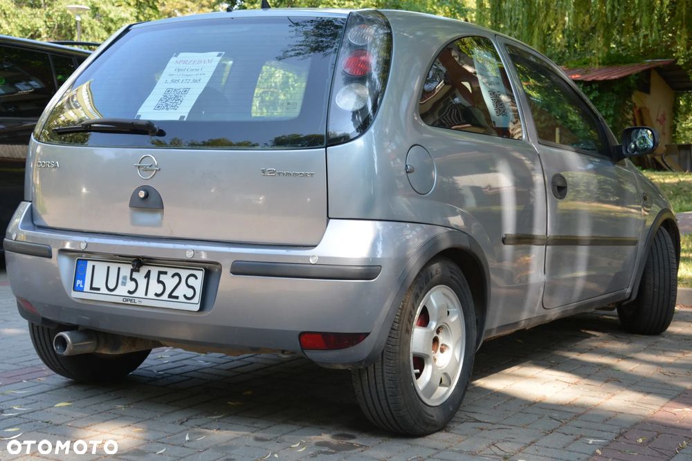 Opel Corsa 1.2 16V - 4