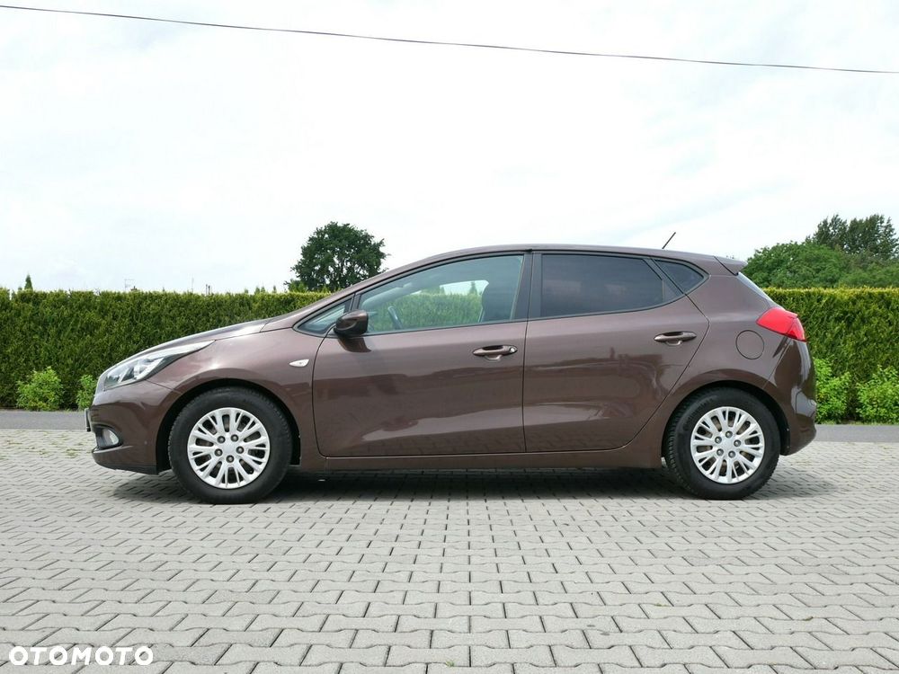 Kia Ceed - 3