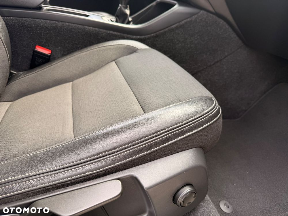 Volvo XC 40 D3 Momentum Pro - 13