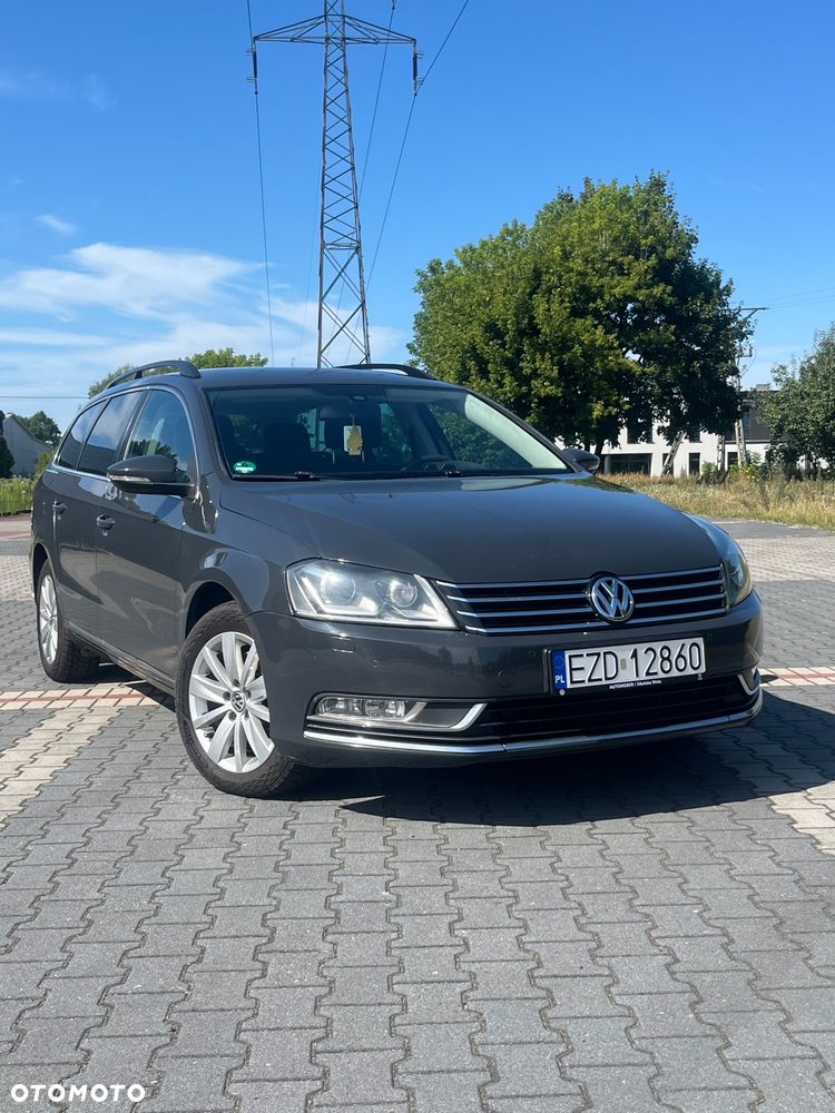 Volkswagen Passat 2.0 TDI DPF Trendline DSG - 19