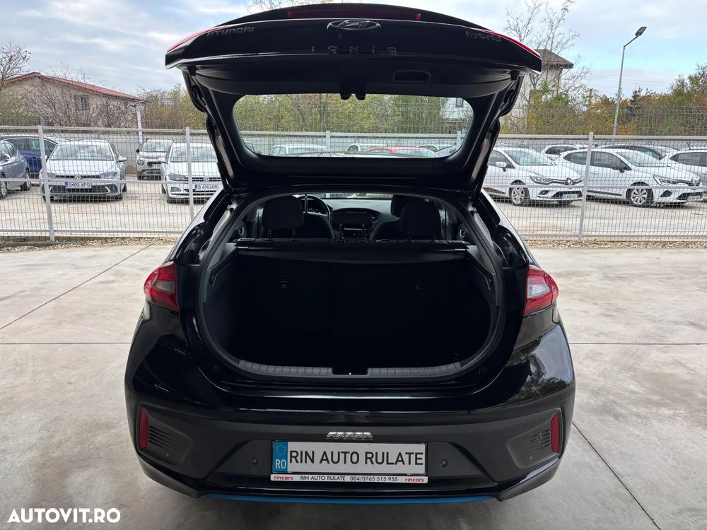 Hyundai IONIQ Hybrid 1.6 GDI - 11