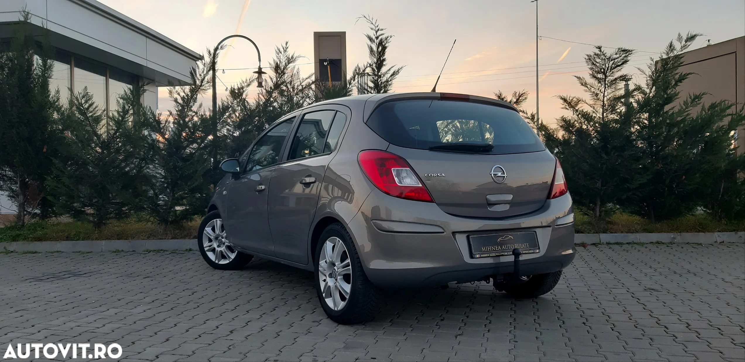 Opel Corsa - 3