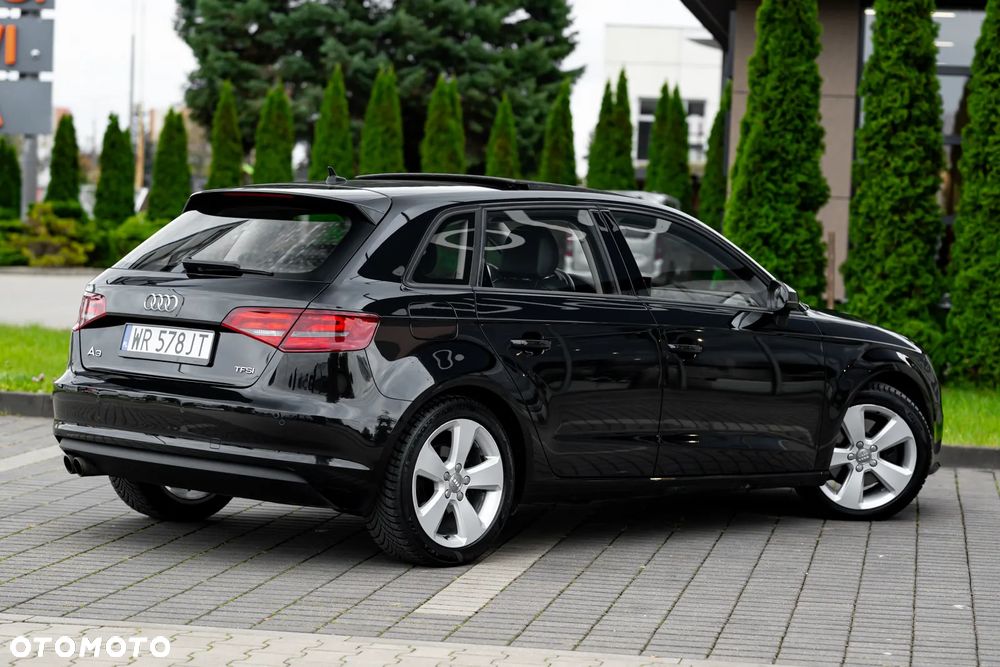 Audi A3 Sportback 1.8 TFSI Ambition - 17