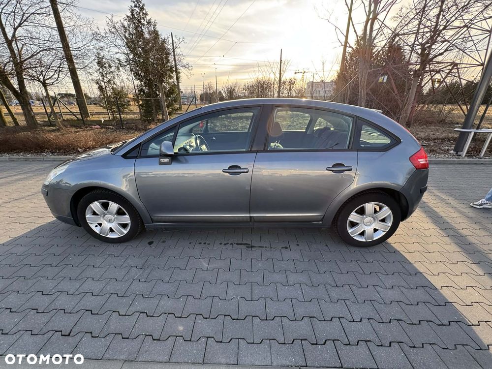 Citroën C4 1.6 HDi FAP Confort - 2