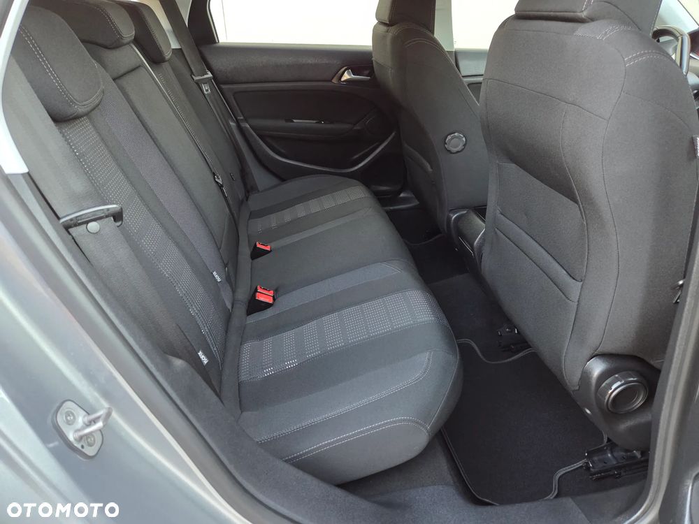 Peugeot 308 BlueHDi 150 EAT6 Stop & Start Allure - 25