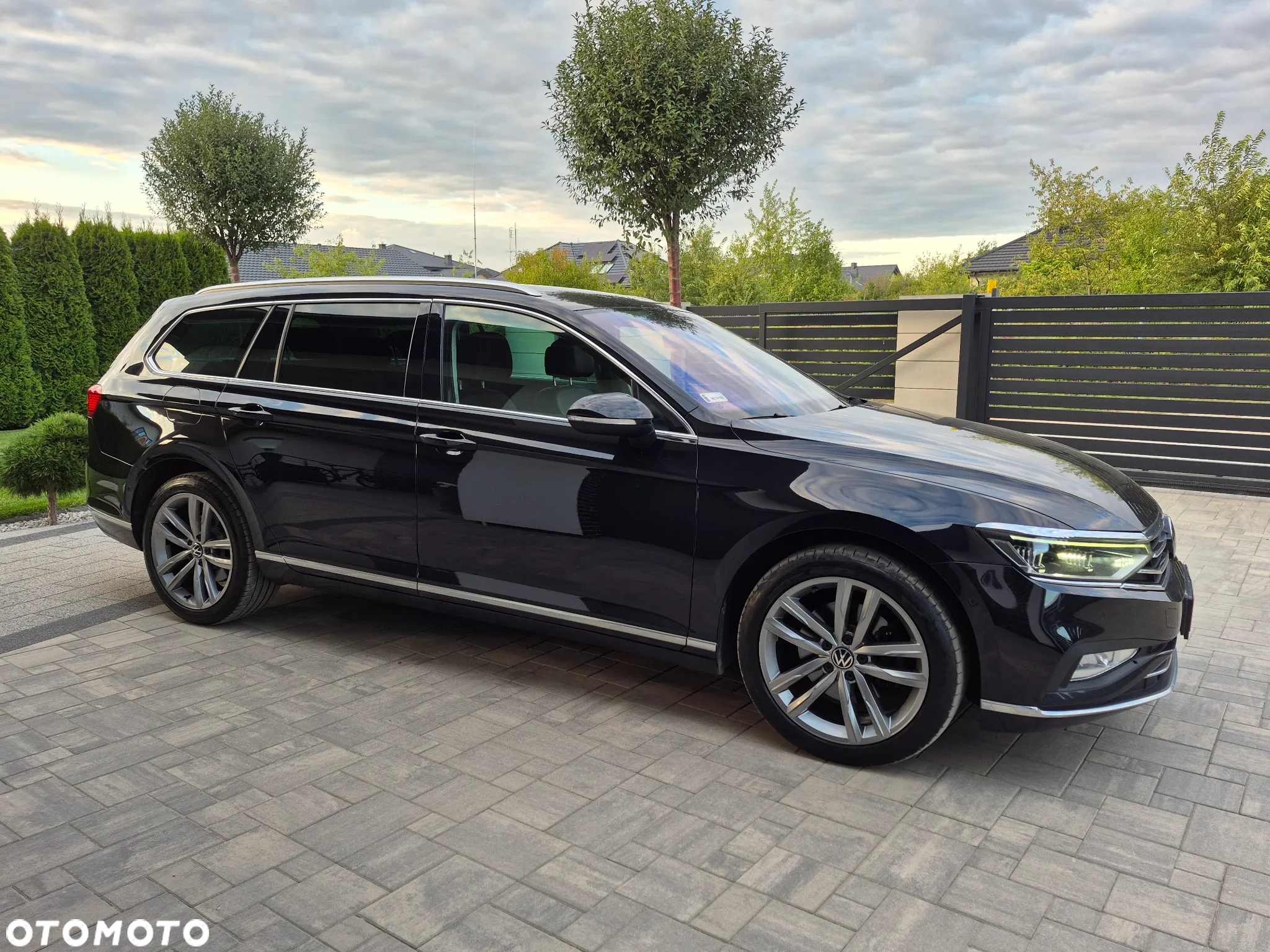 Volkswagen Passat 2.0 TDI 4Mot Elegance DSG - 31