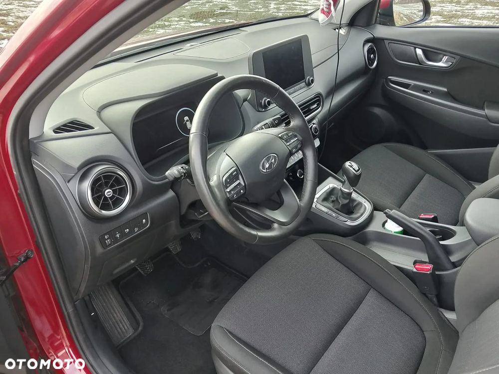 Hyundai Kona - 7