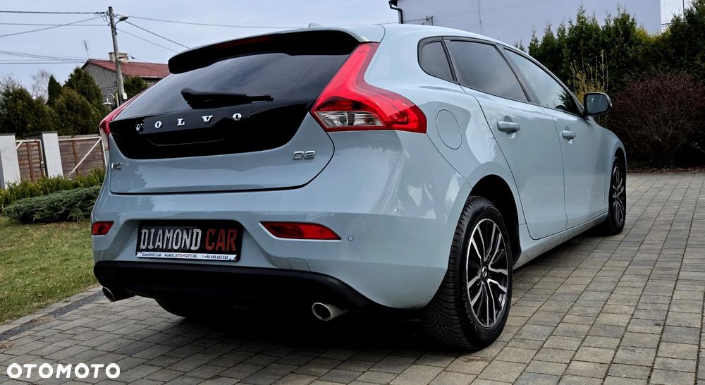 Volvo V40 D2 Geartronic Momentum - 16