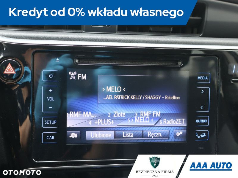 Toyota Auris - 13