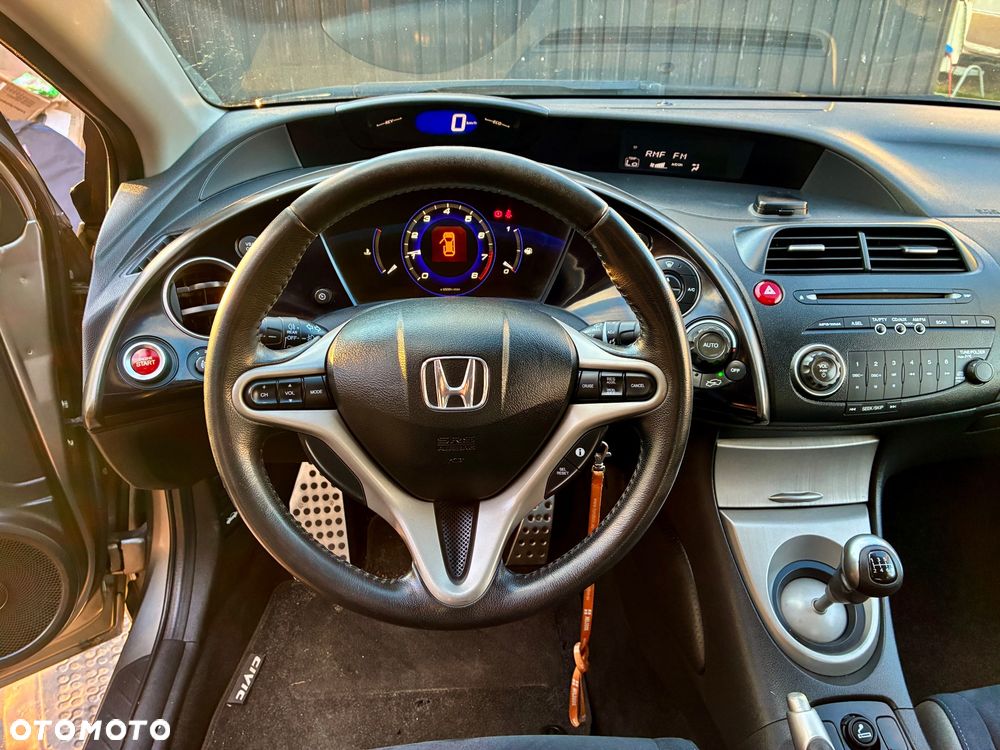 Honda Civic 1.8i-VTEC Sport - 6