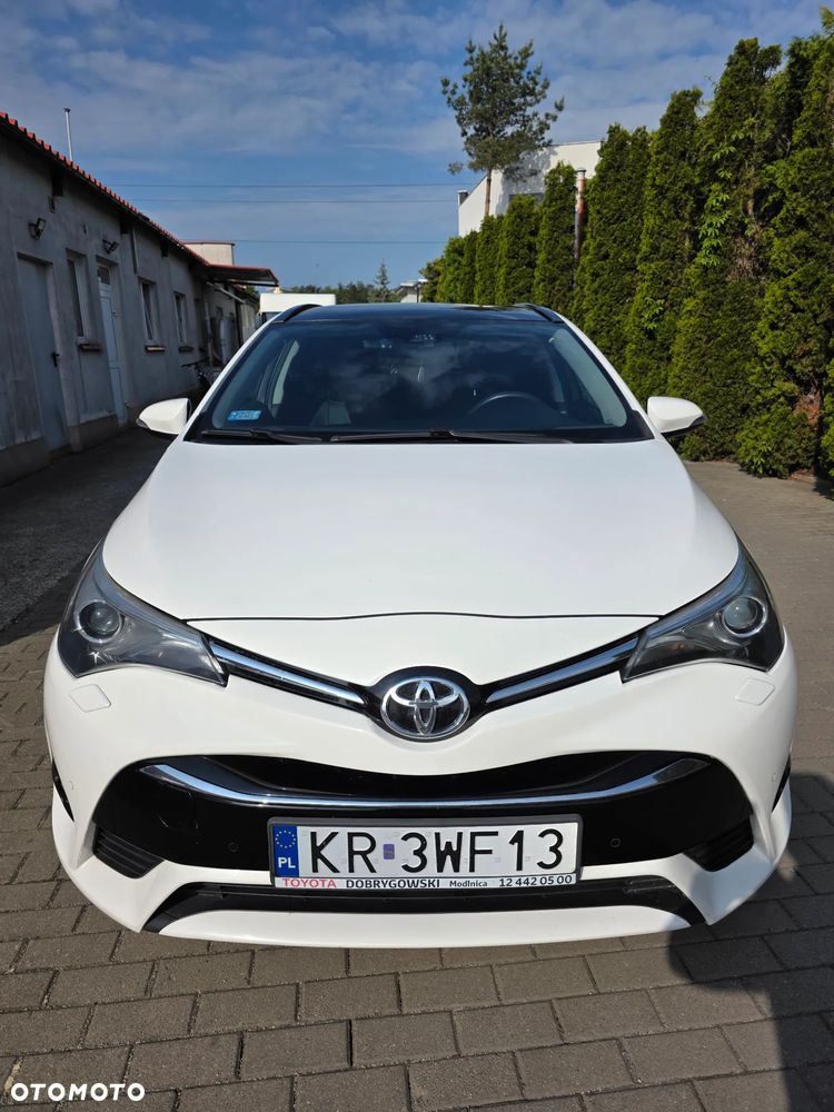 Toyota Avensis 2.0 Prestige MS - 2
